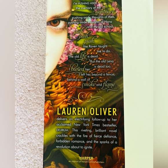 Pandemonium - Lauren Oliver HC 1st Ed. - Picture 6 of 6